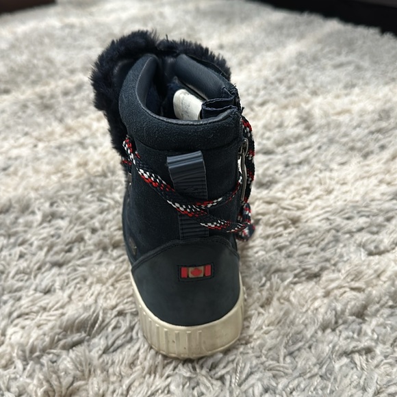 Pajar Canadá Boots - Picture 4 of 7